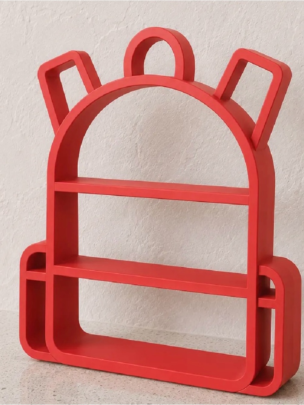 Backpack shaped display shelf | new